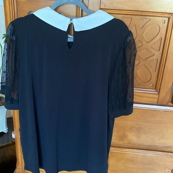 Super Cute Top - Picture 3 of 3